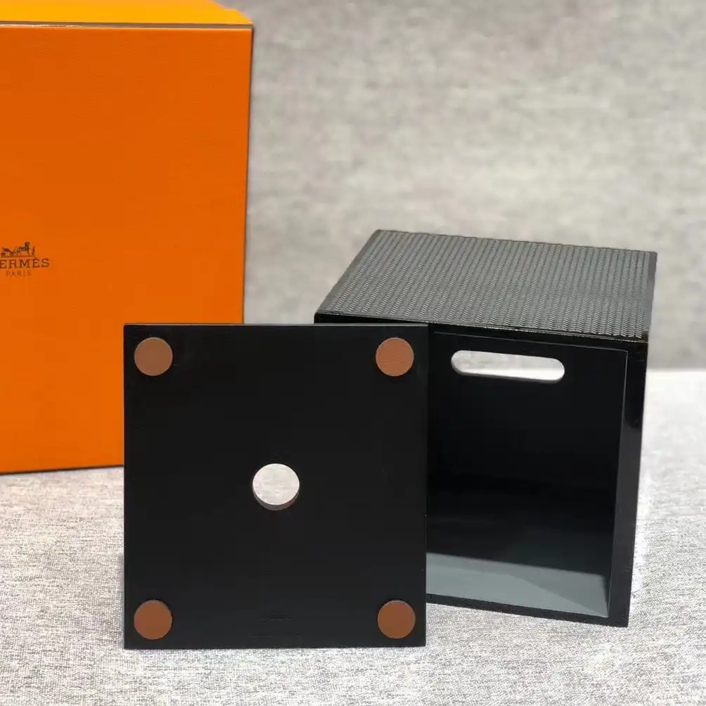 SQUARE BOX TISSUE KBOX HERMES 0603